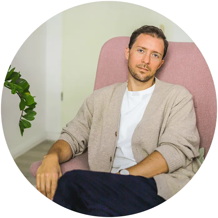 Simon Karim, Coach und NARM®-Therapeut in Berlin